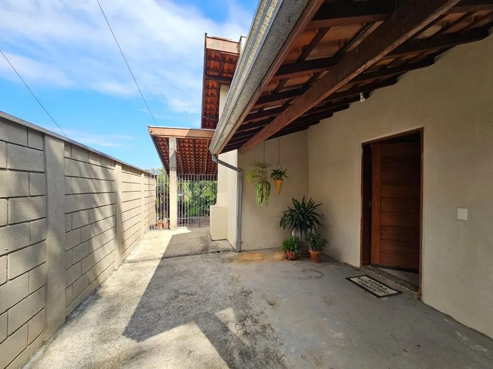 Chácara, 2 quartos, 2000 m² - Foto 2
