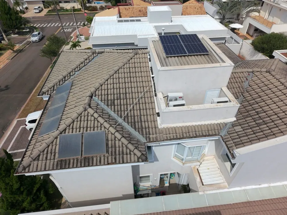 Sobrado, 3 quartos, 304 m² - Foto 2
