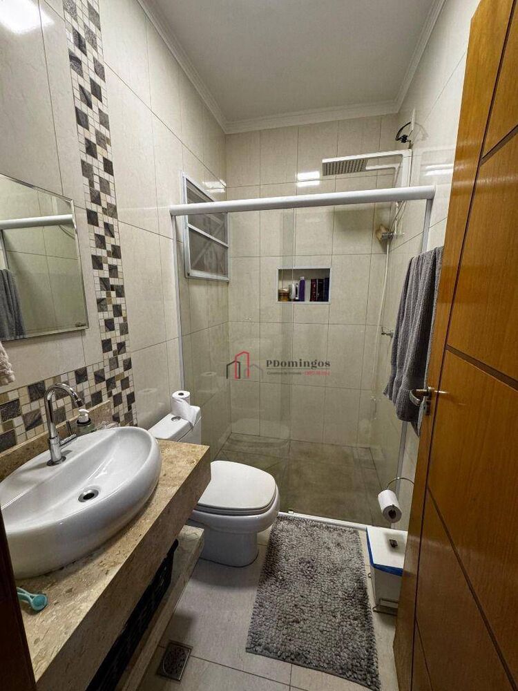Sobrado à venda com 4 quartos, 230m² - Foto 4
