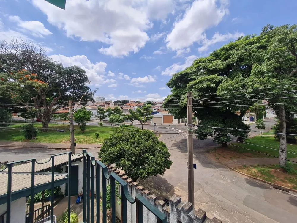 Sobrado, 4 quartos, 213 m² - Foto 1