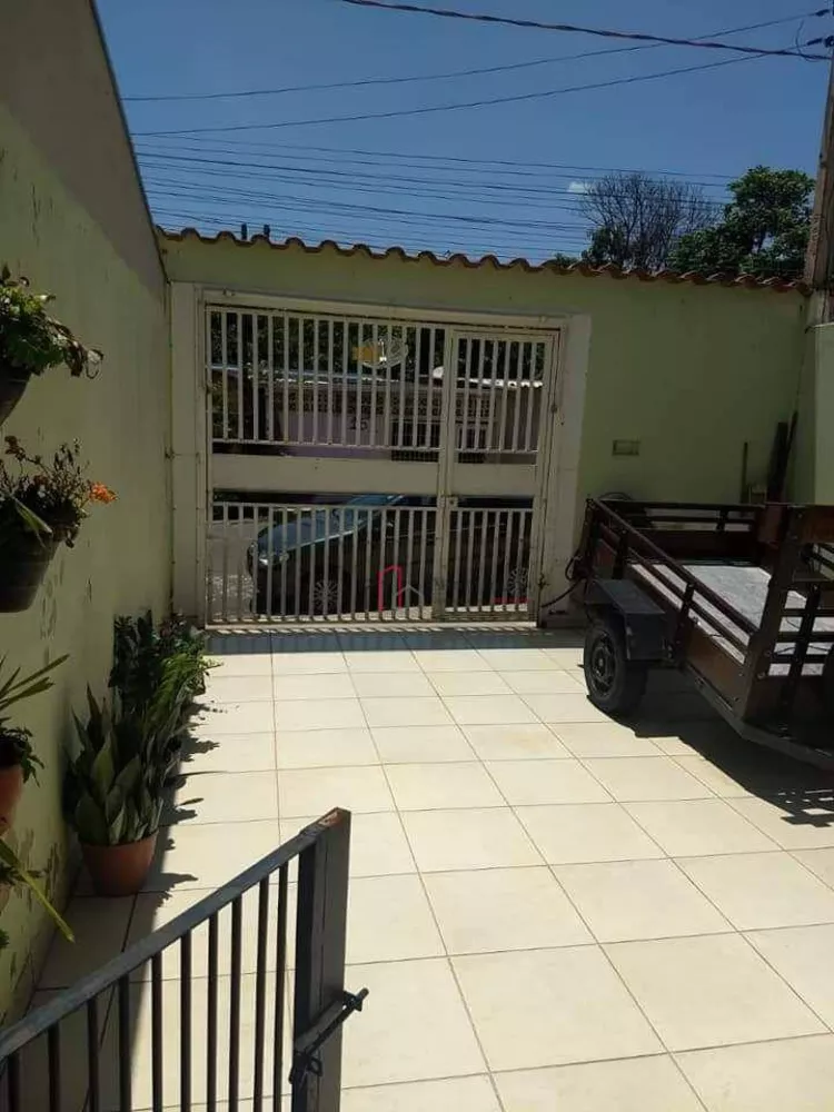 Casa à venda com 2 quartos, 100m² - Foto 4