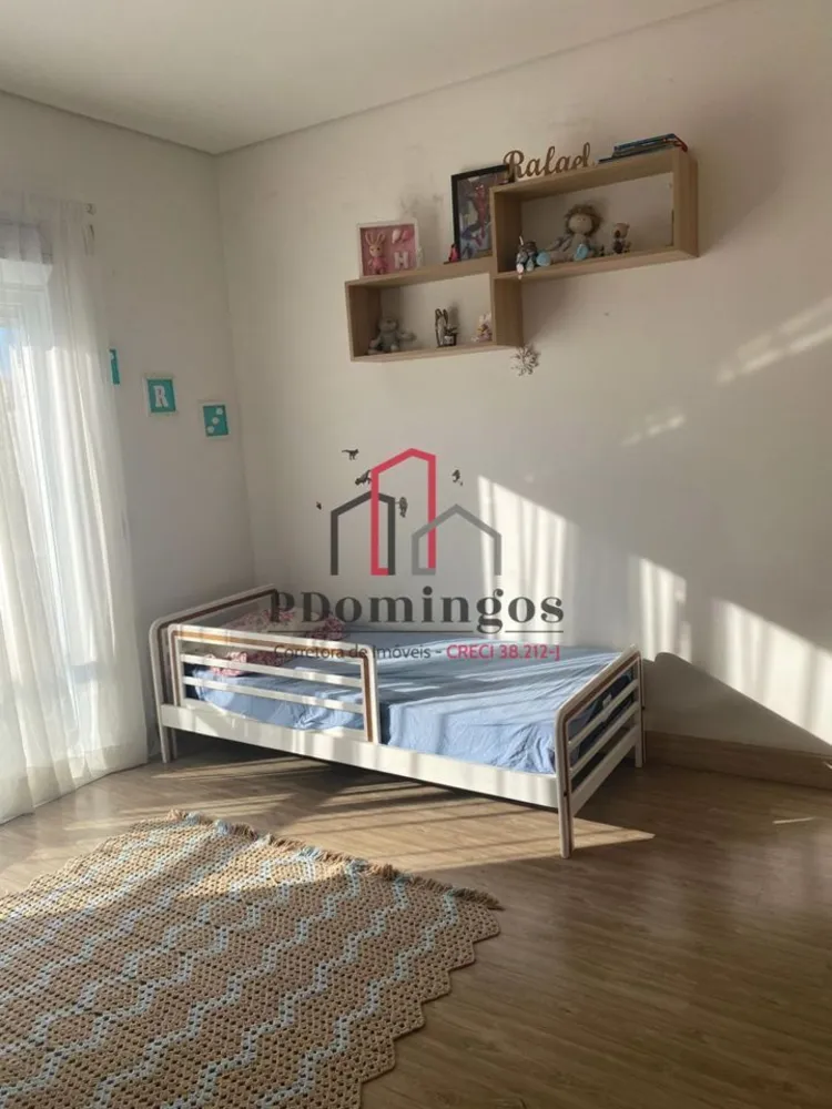 Sobrado, 3 quartos, 239 m² - Foto 2