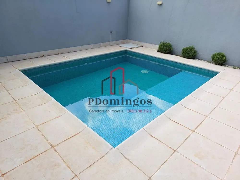 Sobrado, 3 quartos, 207 m² - Foto 2