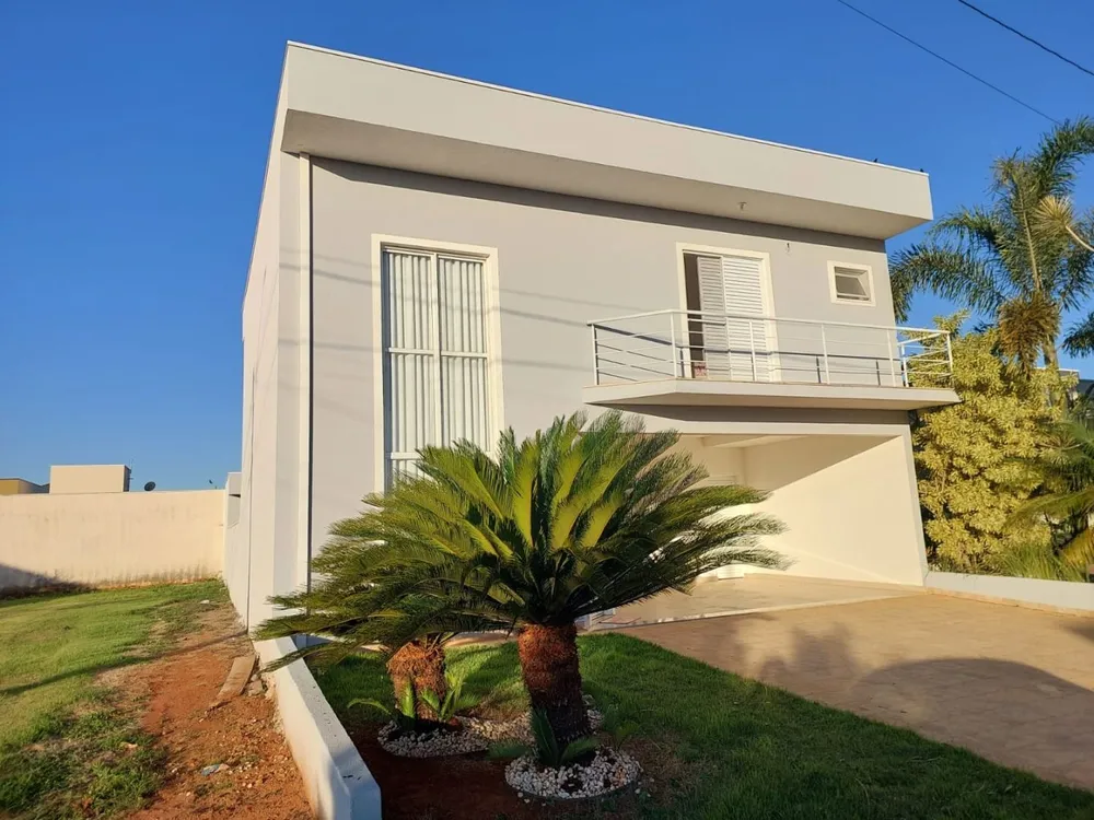 Sobrado, 3 quartos, 220 m² - Foto 1