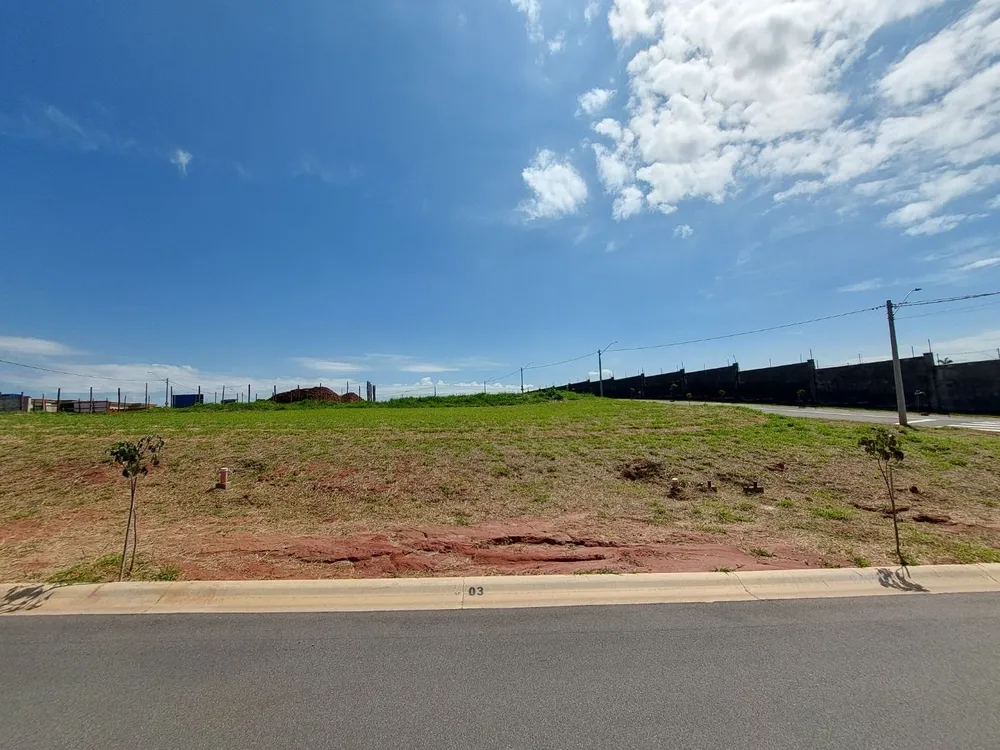 Loteamento e Condomínio, 233 m² - Foto 1
