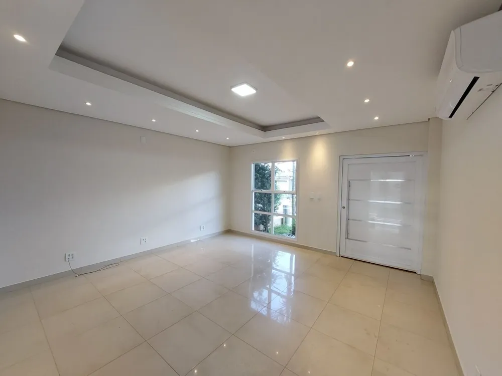 Sobrado, 3 quartos, 238 m² - Foto 4
