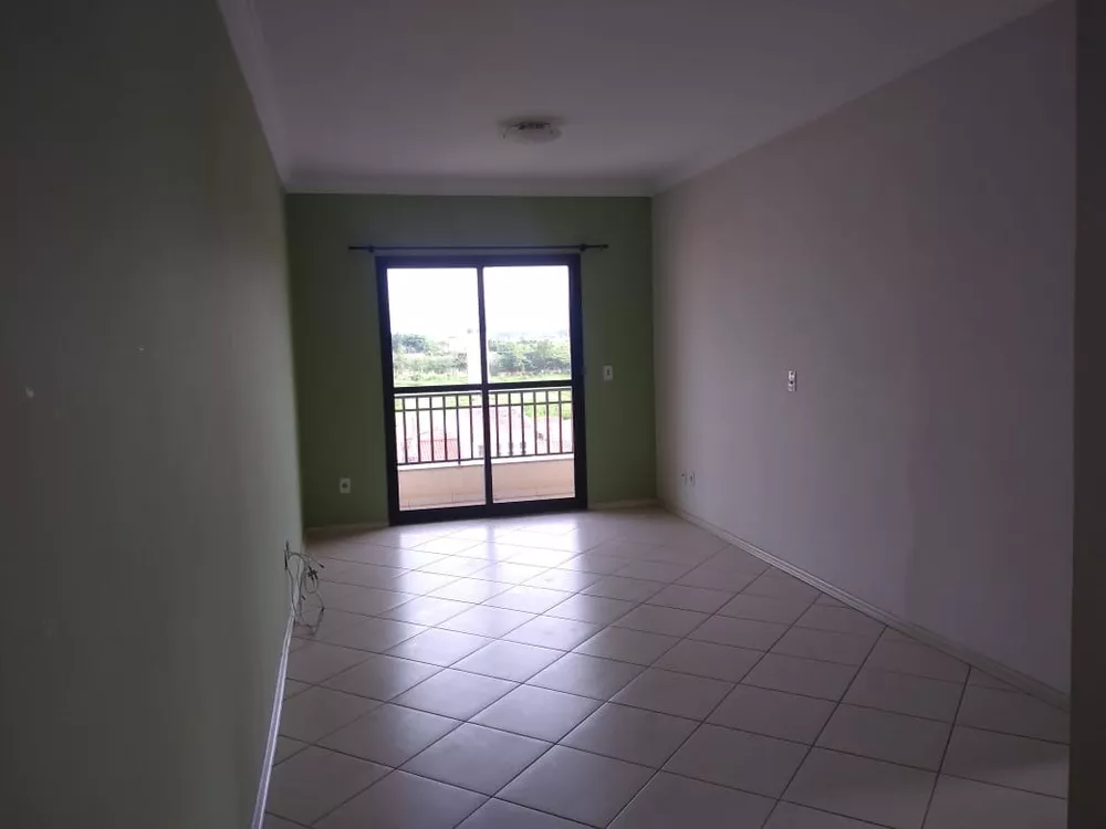 Apartamento à venda com 2 quartos, 70m² - Foto 1