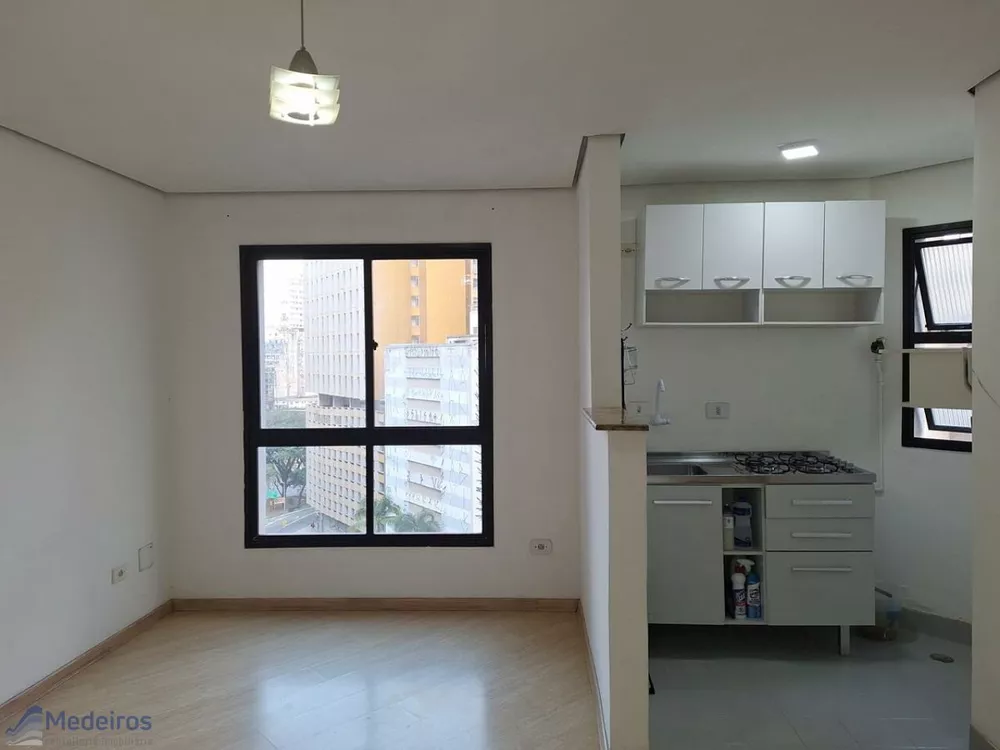 Apartamento para alugar com 1 quarto, 35m² - Foto 11