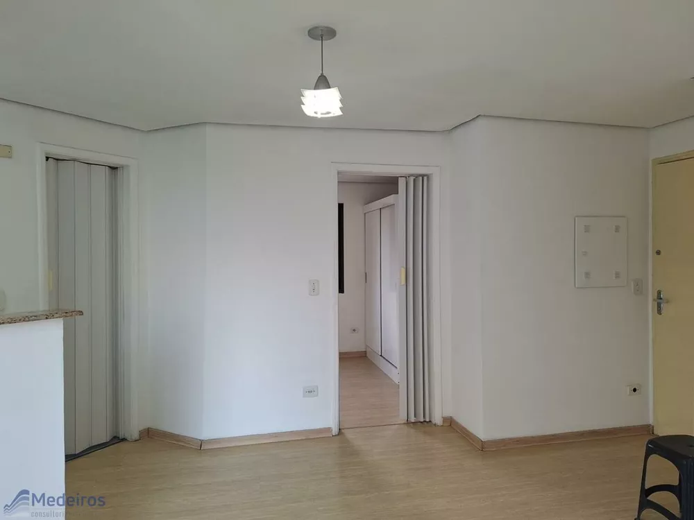 Apartamento para alugar com 1 quarto, 35m² - Foto 7