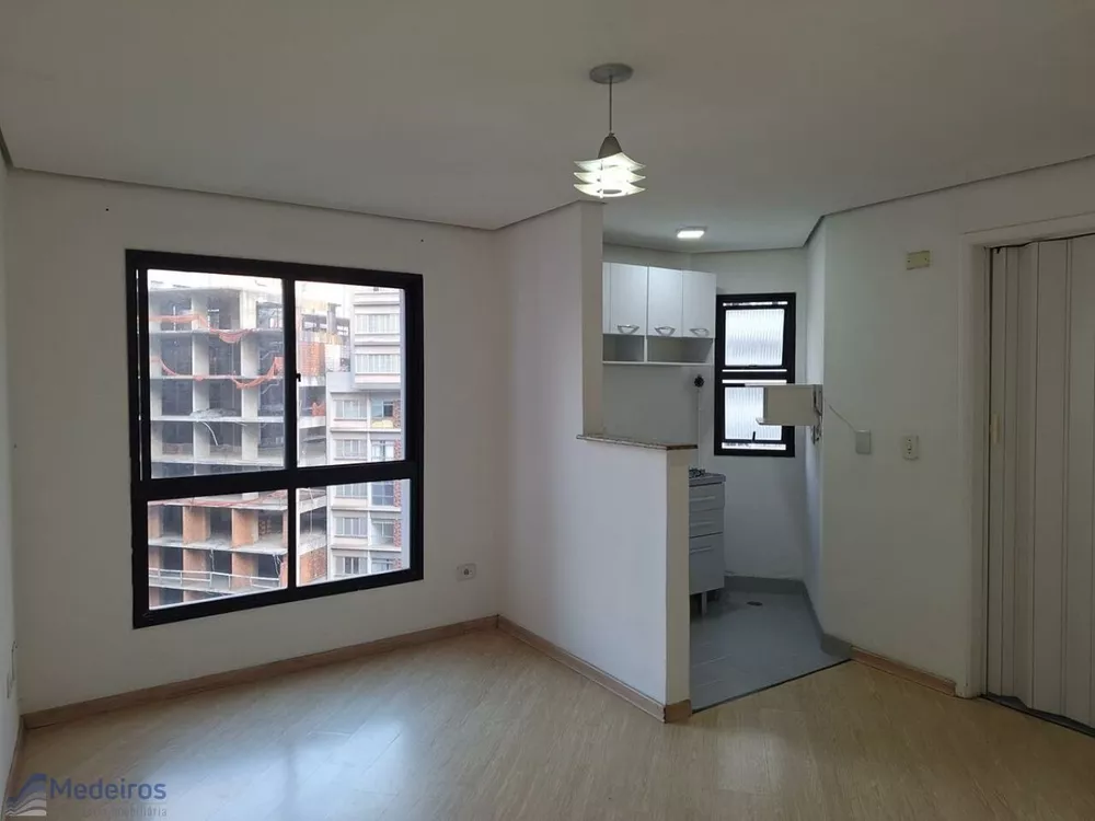 Apartamento para alugar com 1 quarto, 35m² - Foto 8