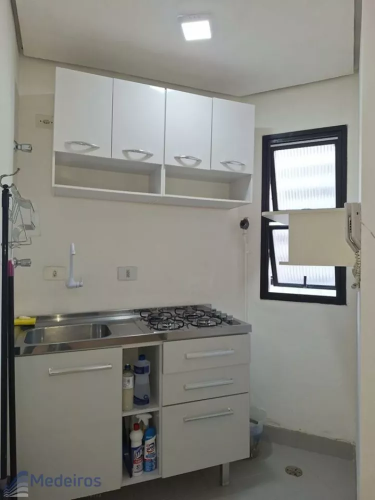 Apartamento para alugar com 1 quarto, 35m² - Foto 9