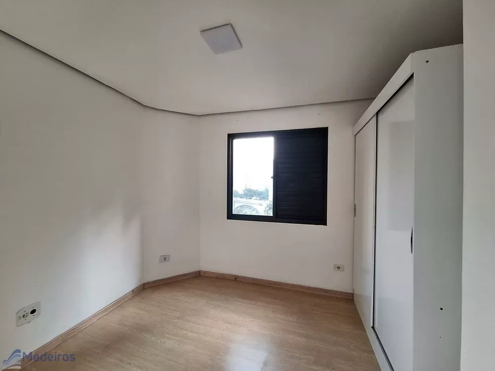 Apartamento para alugar com 1 quarto, 35m² - Foto 3