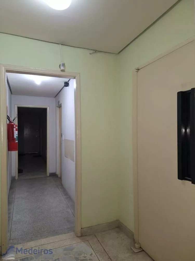 Apartamento para alugar com 1 quarto, 35m² - Foto 19