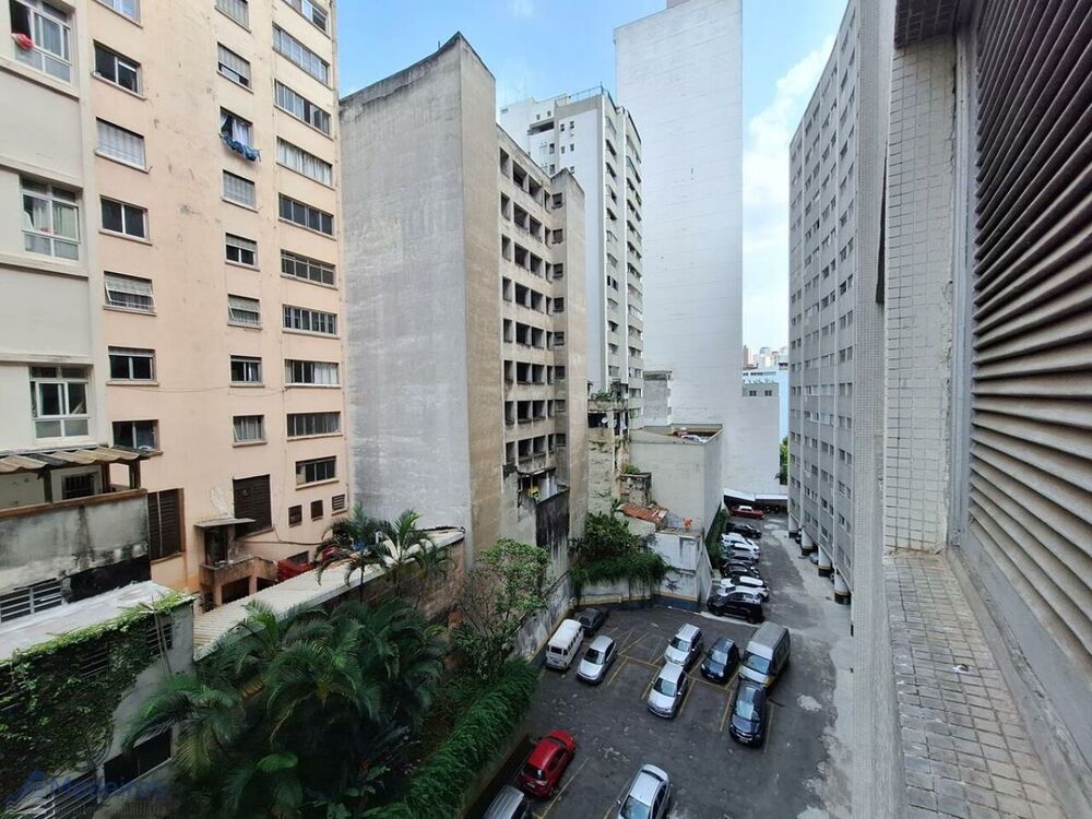 Apartamento à venda com 2 quartos, 72m² - Foto 7