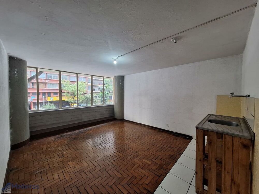 Apartamento à venda com 35 quartos, 1906m² - Foto 3