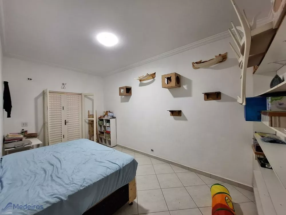 Apartamento à venda com 3 quartos, 85m² - Foto 3