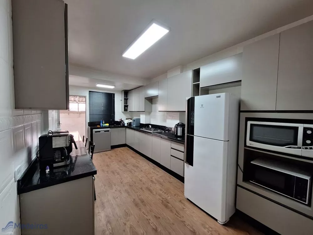 Apartamento à venda com 2 quartos, 103m² - Foto 2