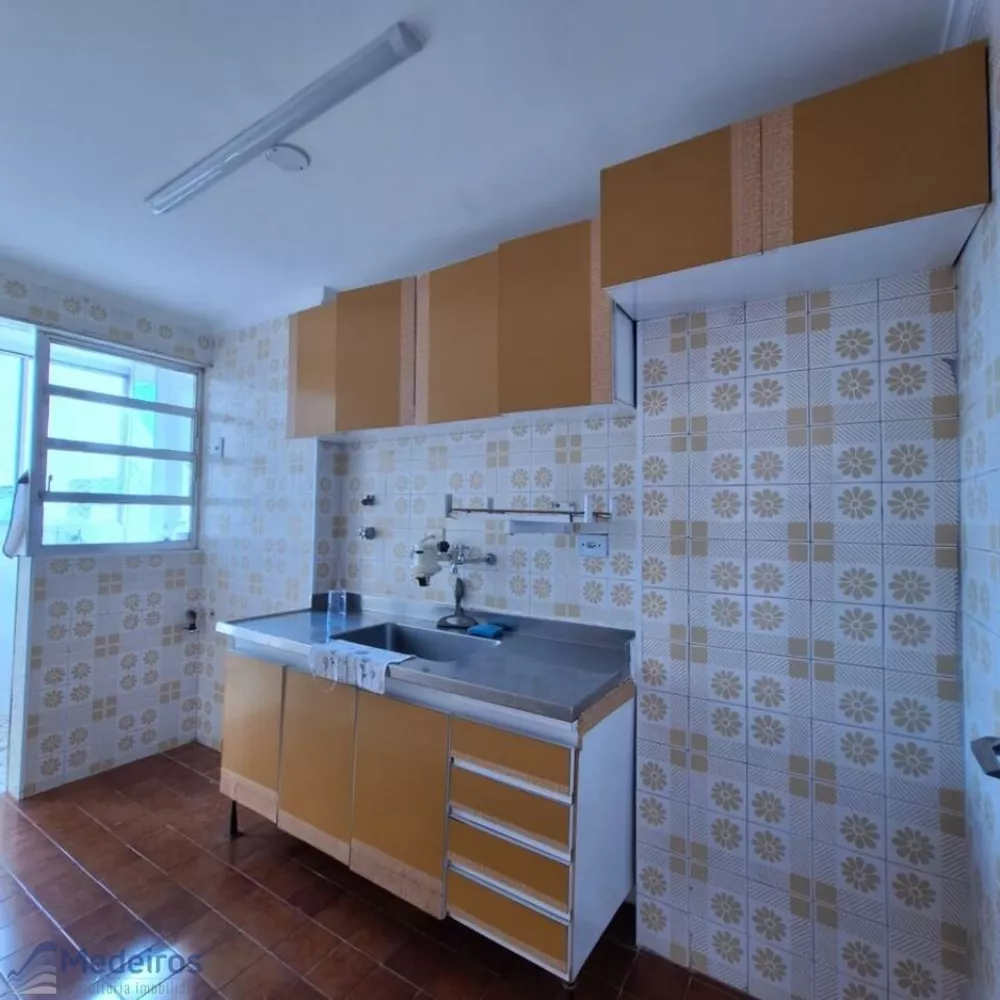 Apartamento à venda com 2 quartos, 65m² - Foto 4