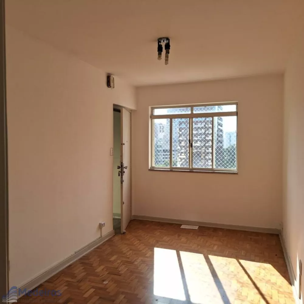 Apartamento à venda com 2 quartos, 65m² - Foto 2