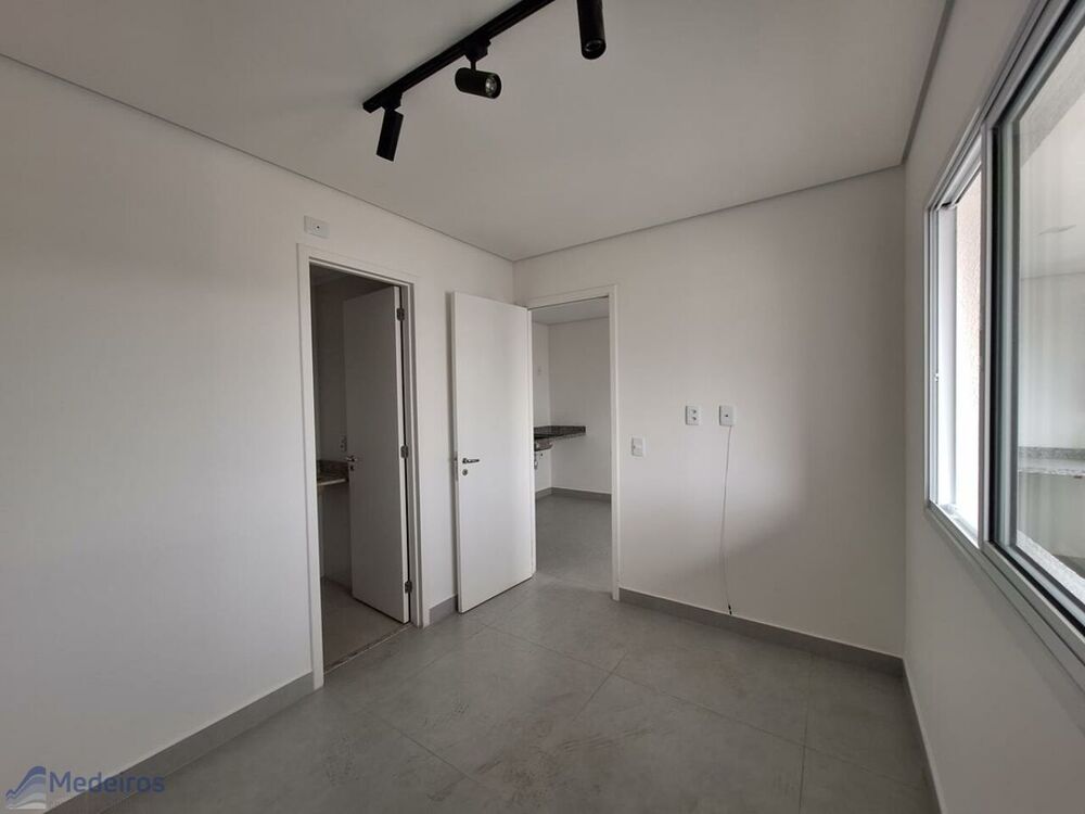 Apartamento à venda com 1 quarto, 31m² - Foto 3