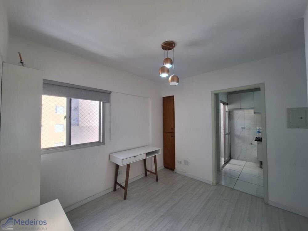 Apartamento para alugar com 1 quarto, 40m² - Foto 2