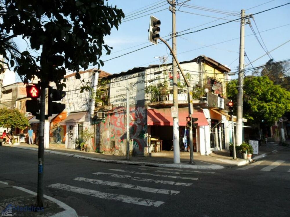 Casa, 7 quartos, 280 m² - Foto 1