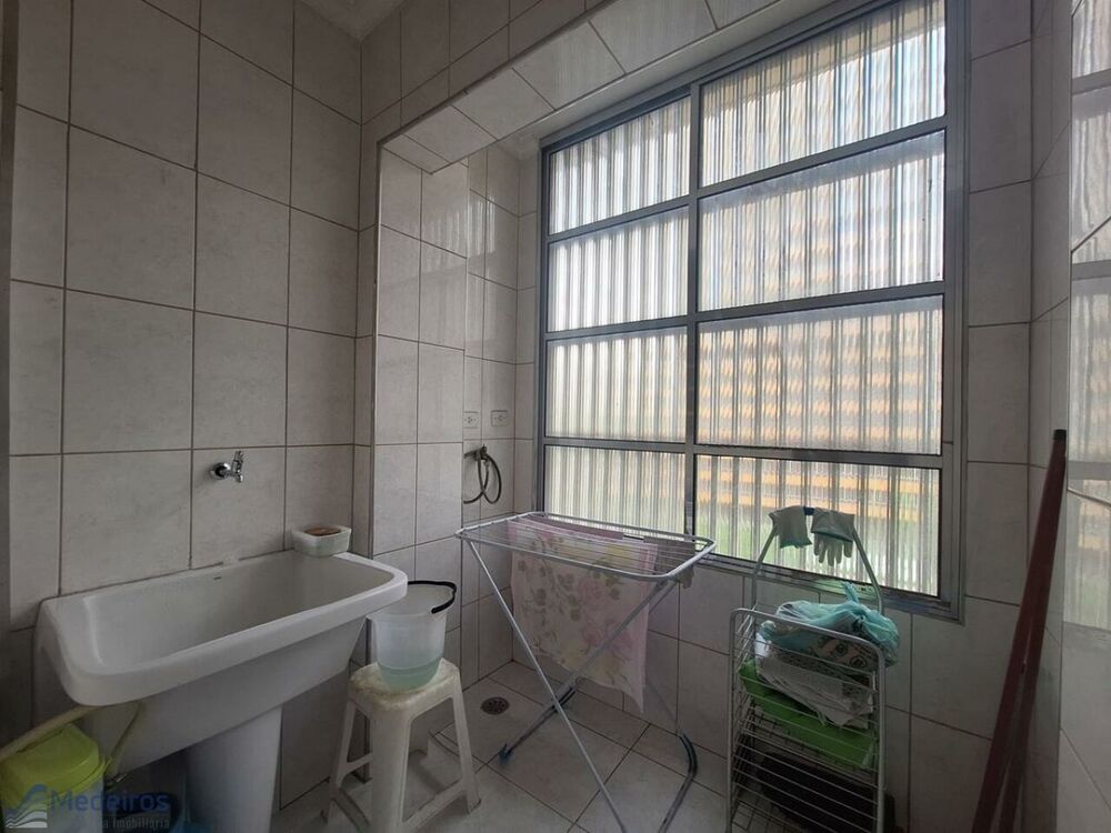 Apartamento à venda com 1 quarto, 60m² - Foto 4