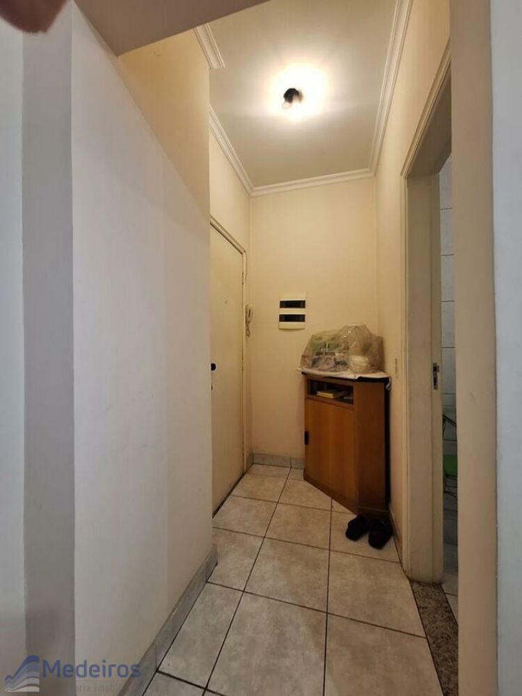 Apartamento à venda com 1 quarto, 60m² - Foto 9