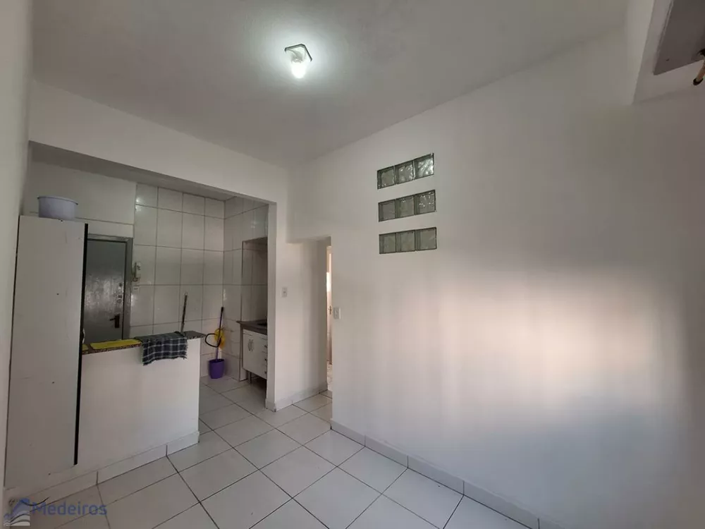 Apartamento para alugar com 1 quarto, 30m² - Foto 2