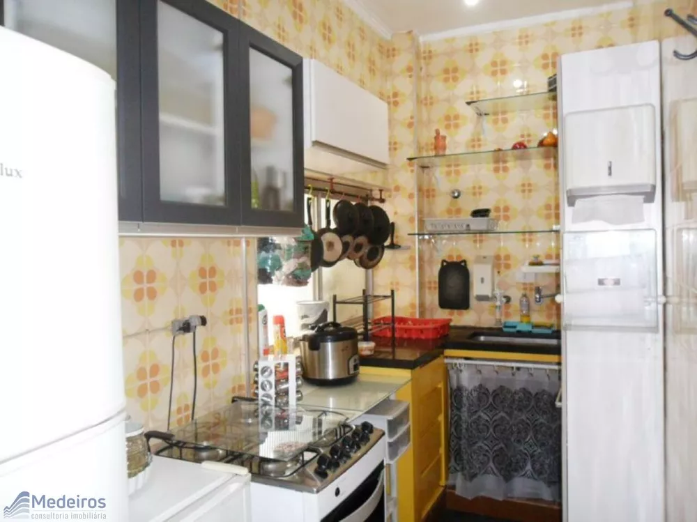 Apartamento à venda com 2 quartos, 74m² - Foto 4