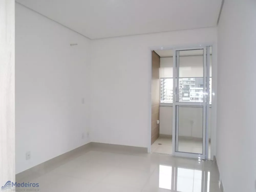 Apartamento à venda com 2 quartos, 78m² - Foto 1