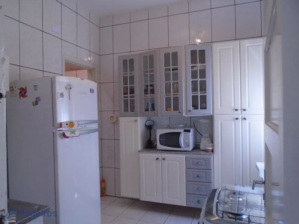 Apartamento à venda com 1 quarto, 64m² - Foto 4