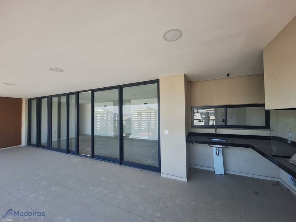 Apartamento, 3 quartos, 159 m² - Foto 1
