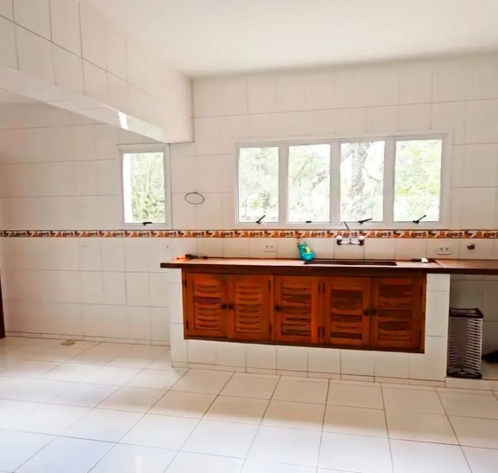 Chácara, 6 quartos, 3200 m² - Foto 1