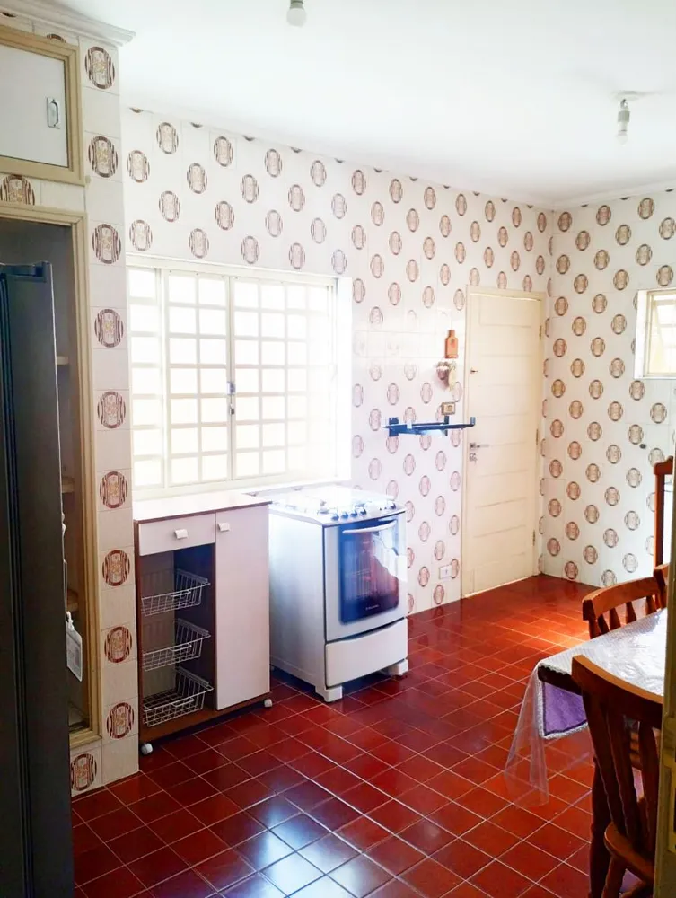 Casa, 3 quartos, 225 m² - Foto 1