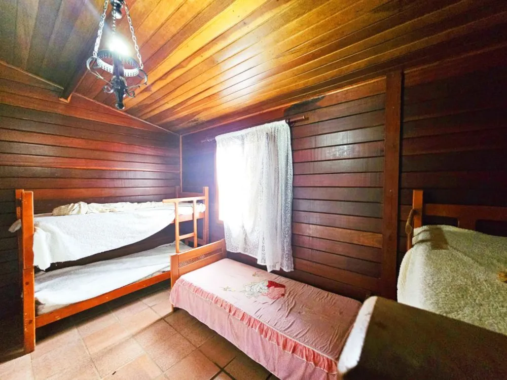 Chácara, 4 quartos, 800 m² - Foto 2
