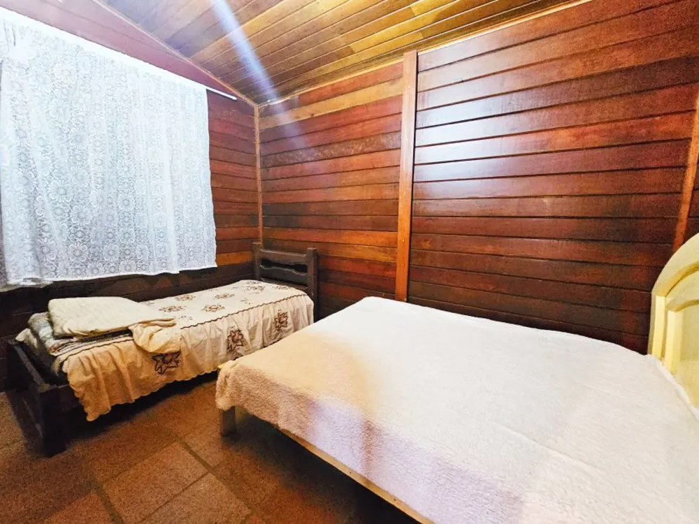 Chácara, 4 quartos, 800 m² - Foto 1