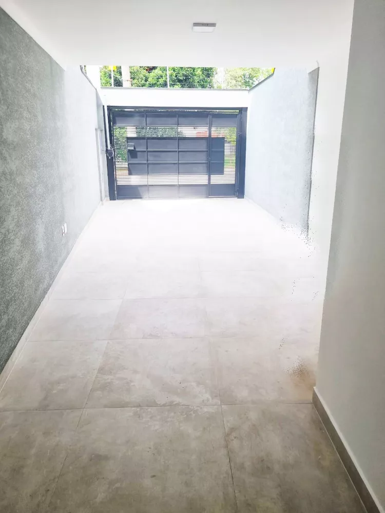 Casa à venda com 2 quartos, 105m² - Foto 4