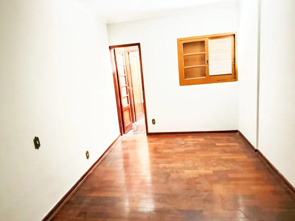 Casa, 2 quartos, 188 m² - Foto 2