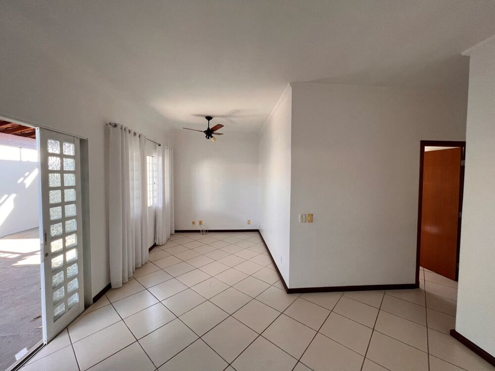 Casa, 2 quartos, 140 m² - Foto 3