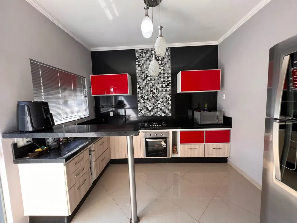 Casa, 3 quartos, 185 m² - Foto 3