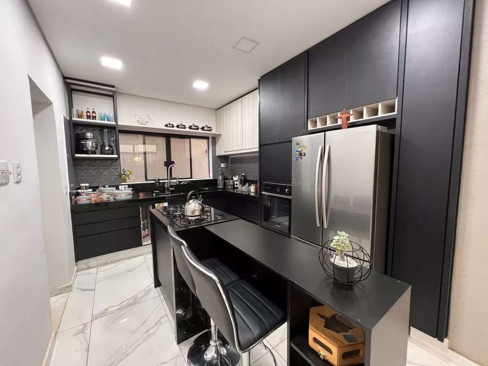 Casa, 4 quartos, 227 m² - Foto 7