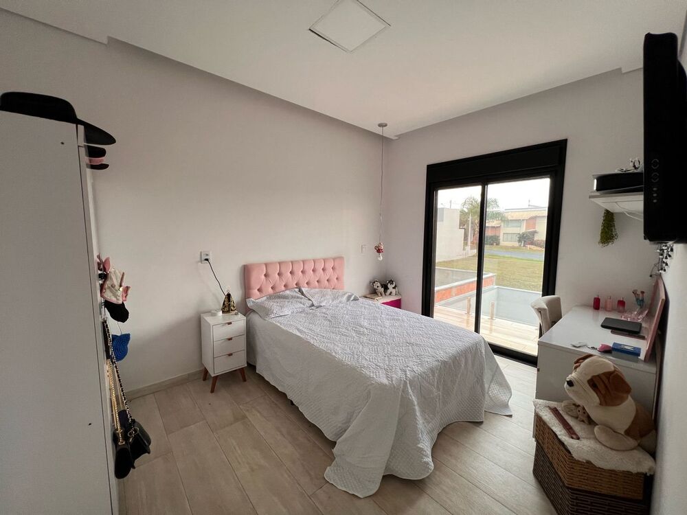 Casa à venda com 4 quartos, 227m² - Foto 8