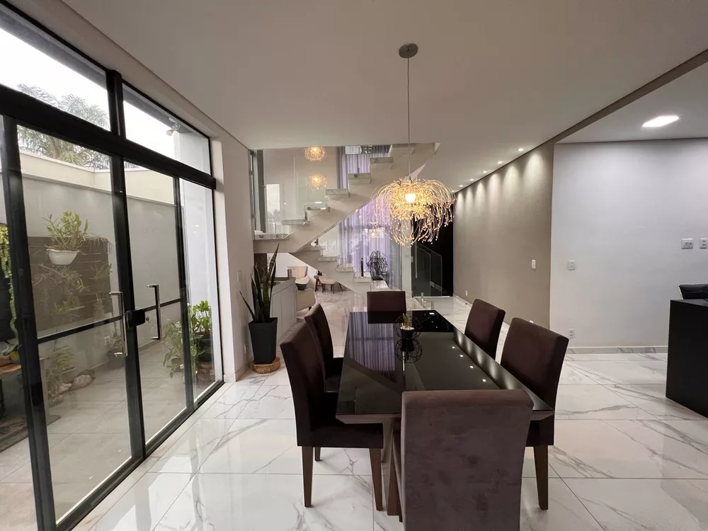 Casa, 4 quartos, 227 m² - Foto 11