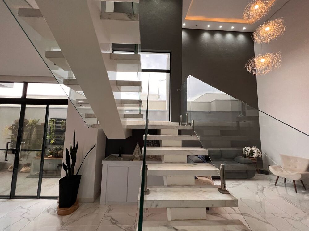 Casa à venda com 4 quartos, 227m² - Foto 7