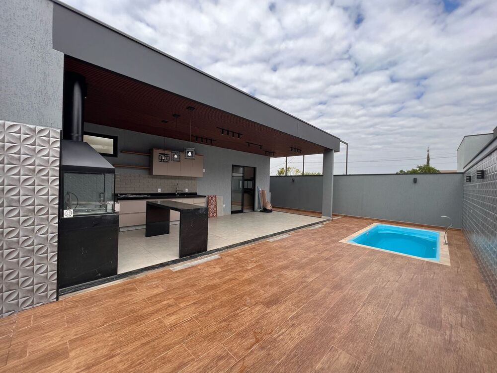 Casa à venda com 3 quartos, 170m² - Foto 3