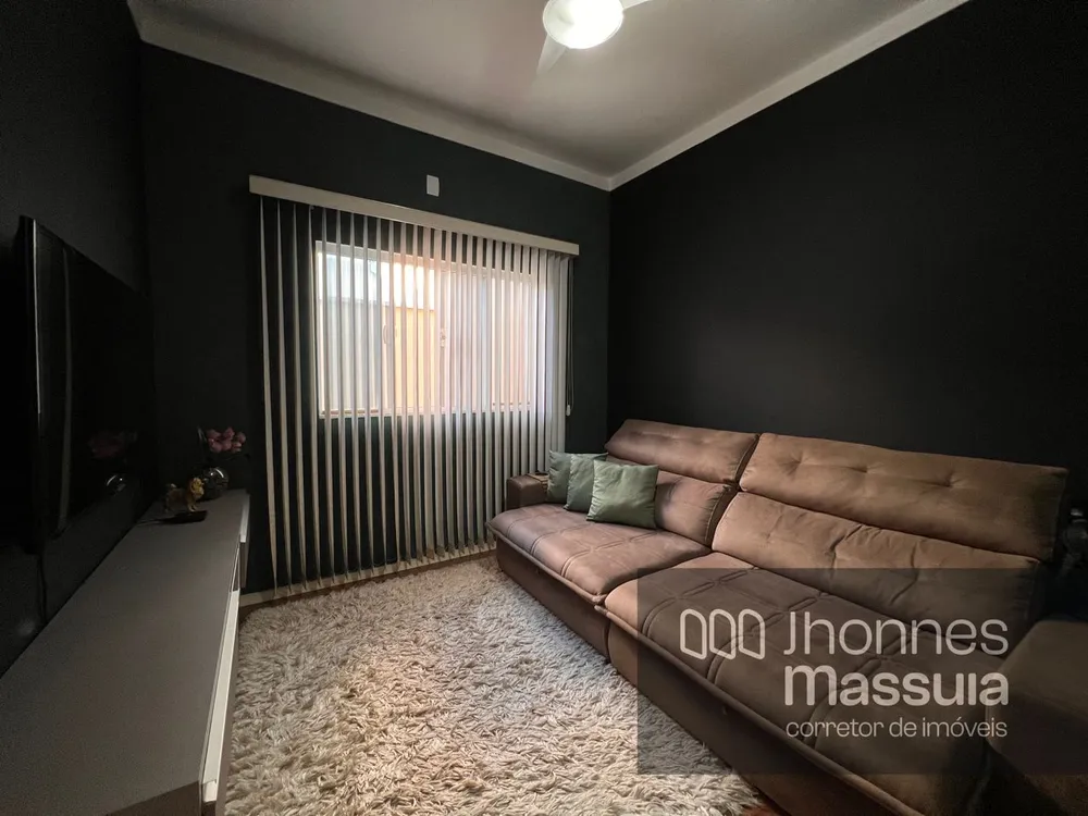 Casa, 3 quartos, 182 m² - Foto 2
