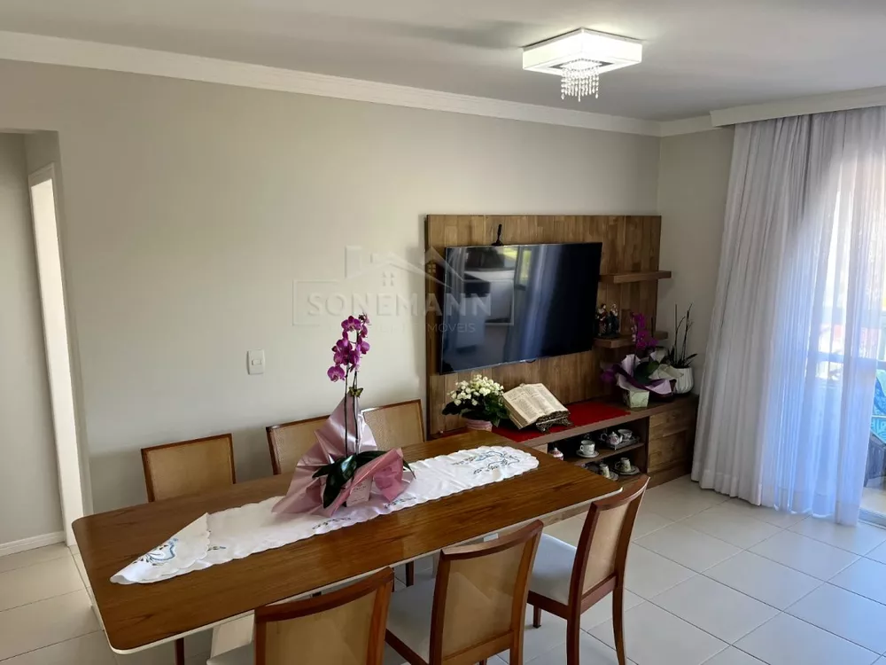 Apartamento à venda com 3 quartos, 108m² - Foto 4