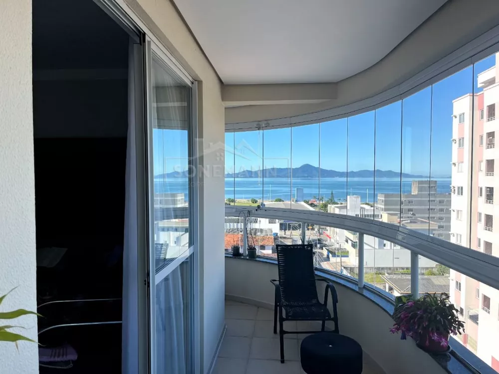 Apartamento à venda com 3 quartos, 108m² - Foto 3