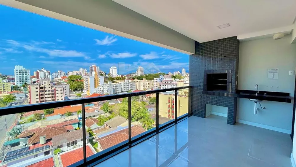 Apartamento à venda com 3 quartos, 126m² - Foto 4